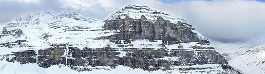 <strong>Stanley Headwall Panorama</strong></br>
                        This image has been in my head for a few years before I got my act together and actually climbed up the opposing ridge.  The 53 full frame files resulted in a 675MP image, with enough resolution to allow the mapping out of individual routes on the wall.  It also gave me the appreciation of the avalanche potential above the ice climbs.